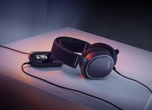 
                        
                          Load image into Gallery viewer, SteelSeries Arctis 3 Console - Stereo Wired Gaming Headset for PlayStation 5 / 4, Xbox Series X|S, Nintendo Switch, VR, Android and iOS - JOY2ESpree
                        
                      