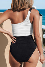 
                        
                          將圖片載入圖庫檢視器 CUPSHE Women's One Piece Swimsuit Color Block One Shoulder Bowknot Bathing Suit
                        
                      