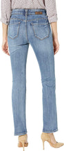 
                        
                          Load image into Gallery viewer, Jag Jeans Women's Petite Eloise Boot Jean
                        
                      