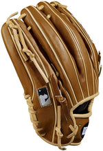 
                        
                          將圖片載入圖庫檢視器 Wilson A2000 Baseball Glove Series - JOY2ESpree
                        
                      