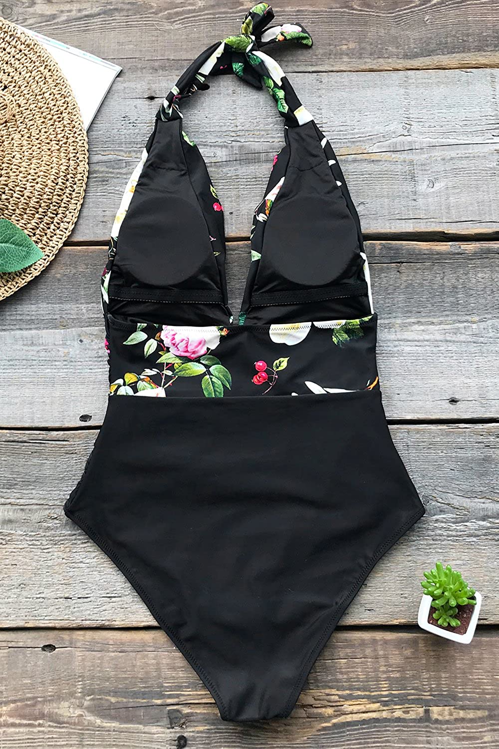 CUPSHE Women's One Piece Swimsuit Halter Plunge Neck Ruched Tummy Control Bathing Suits
