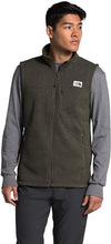 
                        
                          Cargar imagen en el visor de la galería, The North Face Men's Gordon Lyons Vest
                        
                      