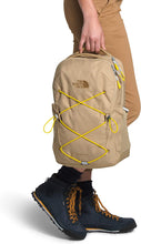 
                        
                          Cargar imagen en el visor de la galería, The North Face Women's Jester Backpack
                        
                      