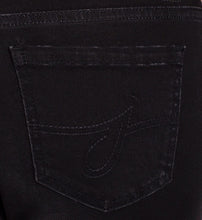 
                        
                          画像をギャラリービューアに読み込む, Jag Jeans Women's Echo Crop Pant
                        
                      