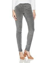 
                        
                          Muat gambar ke penampil Galeri, Jag Jeans Women's Nora Skinny Pull on Pant in Refined Corduroy
                        
                      