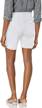 
                        
                          Cargar imagen en el visor de la galería, Jag Jeans Women's Petite Ainsley 7" Pull on Short
                        
                      