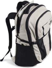
                        
                          Cargar imagen en el visor de la galería, The North Face Women's Recon Backpack, TNF Black Heather/Silver Reflective, One Size
                        
                      