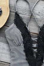 
                        
                          Muat gambar ke penampil Galeri, CUPSHE Fashion Women's Ladies Vintage Lace Bikini Sets Beach Swimwear Bathing Suit
                        
                      