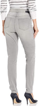
                        
                          गैलरी व्यूवर में इमेज लोड करें, Jag Jeans Women's Maya Skinny Pull on Jean
                        
                      