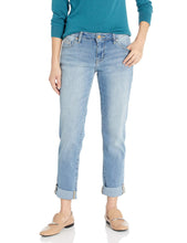 
                        
                          Load image into Gallery viewer, Jag Jeans Women's Alex Boyfriend Jean
                        
                      