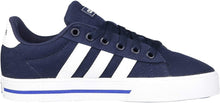 
                        
                          画像をギャラリービューアに読み込む, adidas Kids' Daily 3.0 Skate Shoe
                        
                      