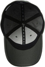 
                        
                          Cargar imagen en el visor de la galería, Under Armour Boys' Blitzing 3.0 Cap
                        
                      