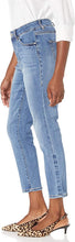 
                        
                          Cargar imagen en el visor de la galería, Jag Jeans Women's Petite Reese Vintage Straight Jean
                        
                      
