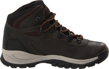 
                        
                          Load image into Gallery viewer, Columbia Women's Newton Ridge Plus Hiking Boot
                        
                      