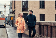 
                        
                          Cargar imagen en el visor de la galería, Helly-Hansen Women's Long Belfast Waterproof Windproof Breathable Raincoat Jacket With Hood
                        
                      