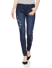 
                        
                          Load image into Gallery viewer, Jag Jeans Women's Sheridan Skinny Jean with Embroidery
                        
                      