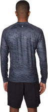 
                        
                          Load image into Gallery viewer, Spyder Men's Digital Camo Long Sleeve Rashguard
                        
                      