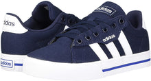 
                        
                          画像をギャラリービューアに読み込む, adidas Kids' Daily 3.0 Skate Shoe
                        
                      
