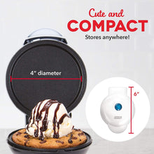 
                        
                          將圖片載入圖庫檢視器 Dash DMS001AQ Mini Maker Electric Round Griddle for Individual Pancakes, Cookies - JOY2ESpree
                        
                      