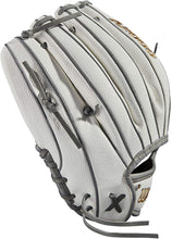 
                        
                          Load image into Gallery viewer, Wilson A2000 Fastpitch Glove Series - JOY2ESpree
                        
                      