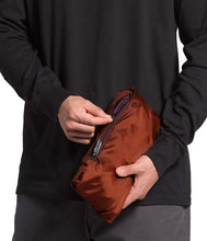 
                        
                          Load image into Gallery viewer, The North Face Men’s Venture 2 Waterproof Hooded Rain Jacket
                        
                      