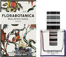 
                        
                          將圖片載入圖庫檢視器 Balenciaga Florabotanica Eau de Parfum Spray, 1 Ounce
                        
                      