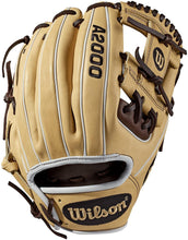 
                        
                          將圖片載入圖庫檢視器 Wilson A2000 Baseball Glove Series - JOY2ESpree
                        
                      