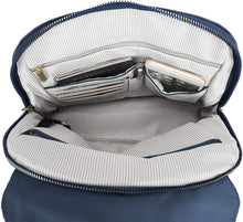
                        
                          画像をギャラリービューアに読み込む, Travelon Women's Anti-Theft Tailored Backpack
                        
                      
