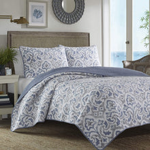 
                        
                          Load image into Gallery viewer, Tommy Bahama Cape Verde Quilt Set, Full/Queen, Smoke
                        
                      