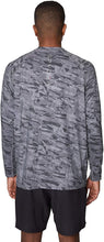 
                        
                          Load image into Gallery viewer, Spyder Men's Digital Camo Long Sleeve Rashguard
                        
                      