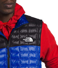 
                        
                          Muat gambar ke penampil Galeri, The North Face Men’s ThermoBall Eco Insulated Vest
                        
                      