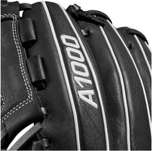 
                        
                          Cargar imagen en el visor de la galería, Wilson A1000 Fastpitch Glove Series - JOY2ESpree
                        
                      