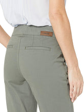 
                        
                          將圖片載入圖庫檢視器 Jag Jeans Women's Serena Pull on Crop
                        
                      
