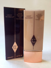 
                        
                          將圖片載入圖庫檢視器 Charlotte Tilbury Light Wonder Youth-Boosting Perfect Skin Foundation - 04 Fair - 1.4 Oz Full Size
                        
                      