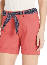 
                        
                          Load image into Gallery viewer, Jag Jeans Women's Carter Girlfriend Belted Short
                        
                      