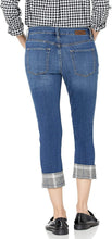 
                        
                          Cargar imagen en el visor de la galería, Jag Jeans Women's Petite Carter Girlfriend Jean W/Plaid Cuff
                        
                      
