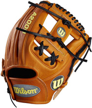
                        
                          गैलरी व्यूवर में इमेज लोड करें, Wilson A2000 Baseball Glove Series - JOY2ESpree
                        
                      