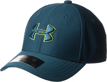 
                        
                          Cargar imagen en el visor de la galería, Under Armour Boys' Blitzing 3.0 Cap
                        
                      