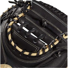 
                        
                          Load image into Gallery viewer, Wilson A2000 Baseball Glove Series - JOY2ESpree
                        
                      