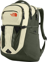 
                        
                          Cargar imagen en el visor de la galería, The North Face Women's Recon Backpack, TNF Black Heather/Silver Reflective, One Size
                        
                      