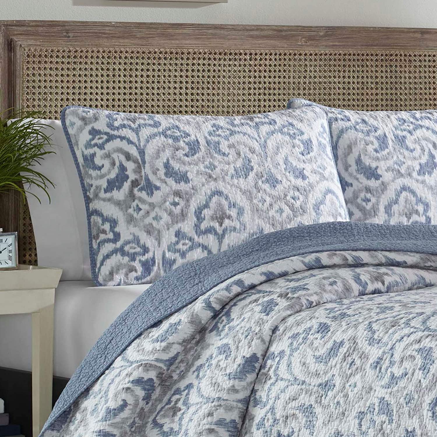 Tommy Bahama Cape Verde Quilt Set, Full/Queen, Smoke
