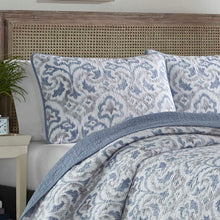 
                        
                          Load image into Gallery viewer, Tommy Bahama Cape Verde Quilt Set, Full/Queen, Smoke
                        
                      