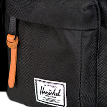 
                        
                          Load image into Gallery viewer, Herschel Eighteen Waist Pack
                        
                      