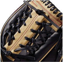 
                        
                          將圖片載入圖庫檢視器 Wilson A2000 Baseball Glove Series - JOY2ESpree
                        
                      