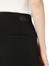 
                        
                          Cargar imagen en el visor de la galería, Jag Jeans Women's Lizzy Pull on Ponte Capri
                        
                      