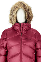 
                        
                          將圖片載入圖庫檢視器 Marmot Women's Montreaux Full-length Down Puffer Coat
                        
                      