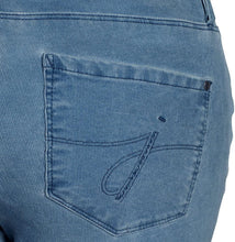 
                        
                          Cargar imagen en el visor de la galería, Jag Jeans Women's Mera Skinny Ankle Pant in Refined Corduroy
                        
                      