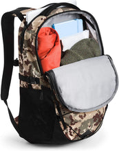 
                        
                          Cargar imagen en el visor de la galería, The North Face Borealis Backpack
                        
                      