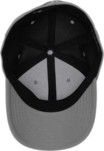 
                        
                          Cargar imagen en el visor de la galería, Under Armour Boys' Blitzing 3.0 Cap
                        
                      