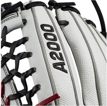 
                        
                          將圖片載入圖庫檢視器 Wilson A2000 Fastpitch Glove Series - JOY2ESpree
                        
                      
